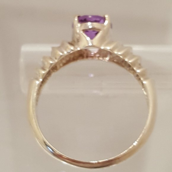 Sterling Amethyst Ring  size 9 - Picture 2 of 5